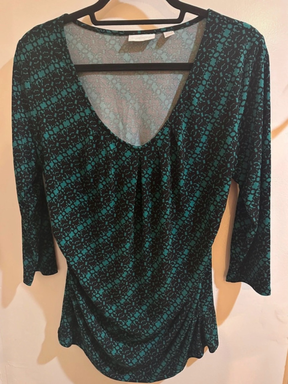Green and Black Ruched Shirt, Funky Pattern